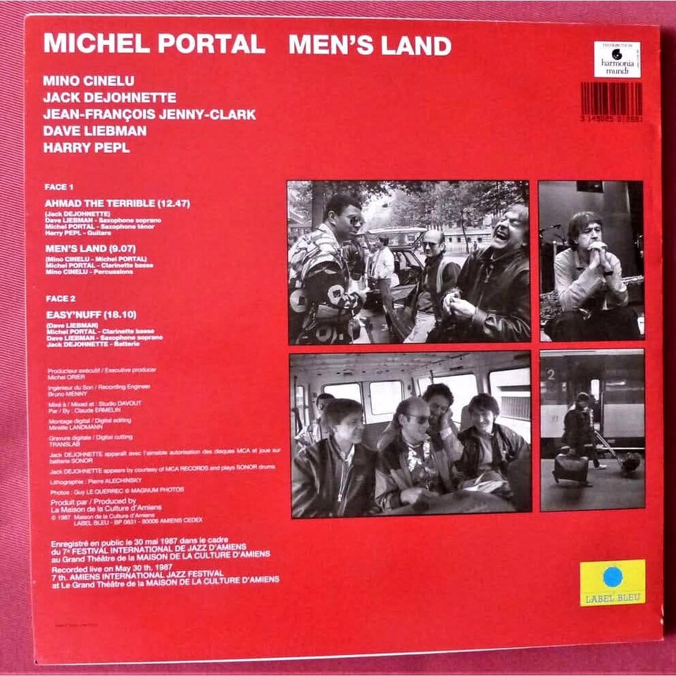Rote Plattenrückseite mit Besetzung, Titeln und Produktionsangaben und vier Schwarzweißfotos der Musiker unterwegs (Straße, Bühne, Zugabteil, Bahnsteig); aufgenommen live am 30. Mai 1987 beim 7. Festival International de Jazz d'Amiens.